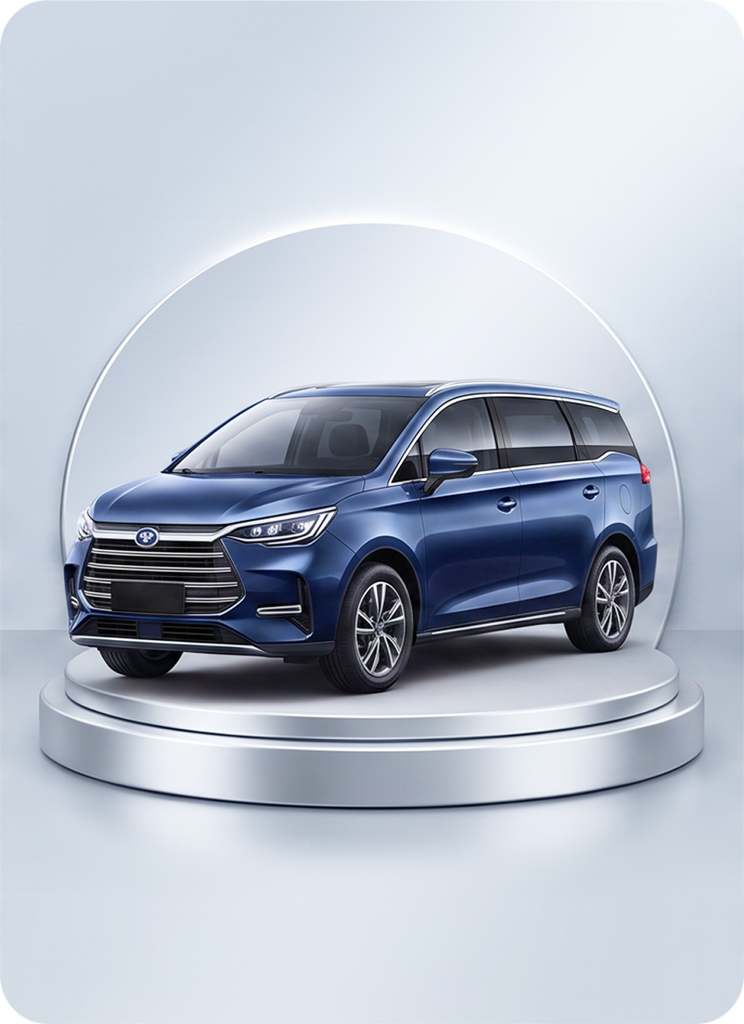 BYD M6